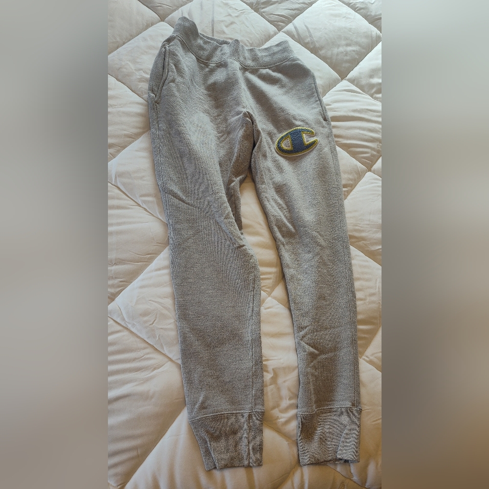 Vintage Men's Champion Reverse Weave Gray Sweatpants Size Small